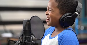 Music teacher creates heartwarming video of elementary school students singing 'We Are the World'