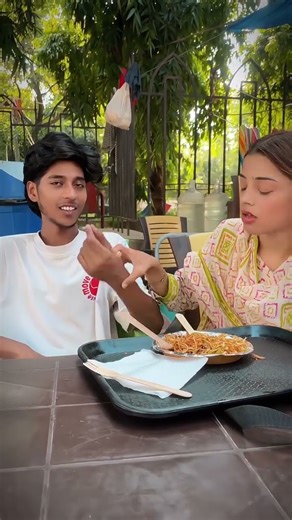 jabar jasti khilati he😒😅#trendingshorts #vairalshort #onvoice #like #nakhre #love