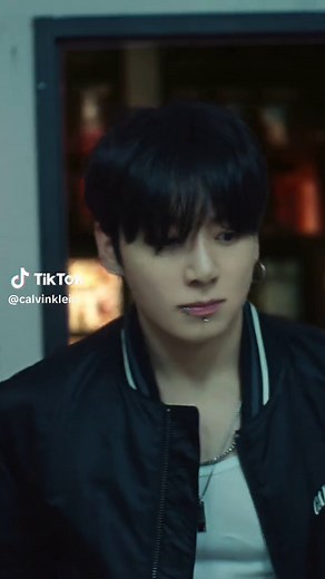 Jung Kook's Effortless 90s Denim Style