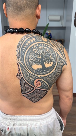 Barry.San on Instagram: "Add-on contemporary Filipino motifs (tree of life was done by a different artist) on the Pare Erik salamat for the trust, To set up your appointment please visit my website at barrysantattoo.com Thanks for looking. #polynesiantattoo #polyflow #contemporarypolynesian #filipinopolynesianfusion #barrysan @7thislandtattoo"