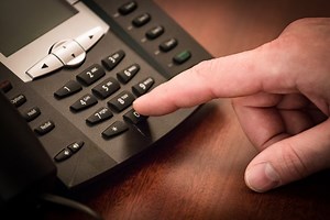 Call center scammers looted $10bn last year from U.S.