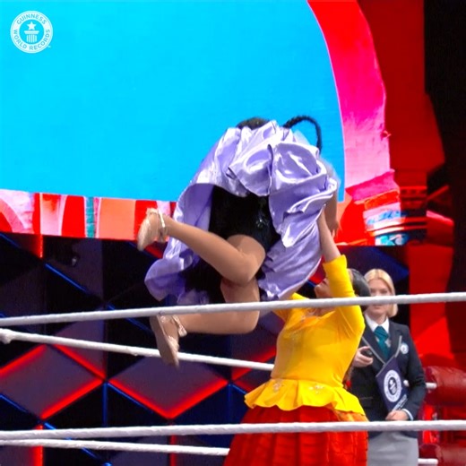 Cholitas female wrestling team from Bolivia, are Officially Amazing! 🤩 | Guinness World Records