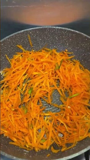Cous Cous con Carote e Porri | Ricetta Facile, Leggera e Profumata alle Spezie