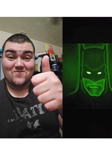 Stunning Batman Glowing Art Duet