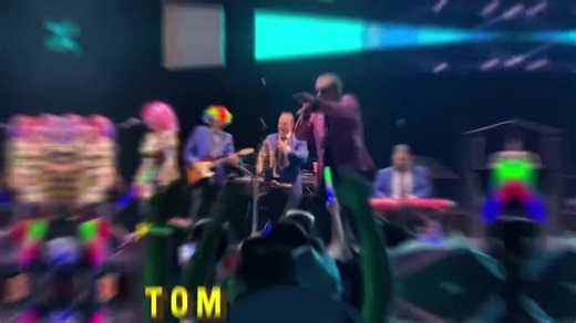 Join Tom Kenny at ECCC! Tom, the iconic voice of SpongeBob SquarePants and Adventure Time’s Ice King is appearing Friday and Saturday for Photo Ops and Autographs (EmCity24.com/PhotoAuto), in addition to an After Dark event with Tom Kenny and the Hi-Seas, included with your ticket! 🍍 EmCity24.com/BuyTickets | Emerald City Comic Con