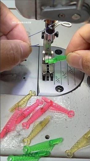 Multi-functional needle threader, one machine does the work of many Sewing machine, garment factory