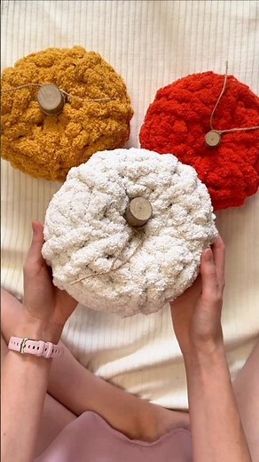 Dynie! Zestaw Zrób to Sam. Jedno pudełko, aż trzy dynie 🤎 #diy #knittig #pumpkin