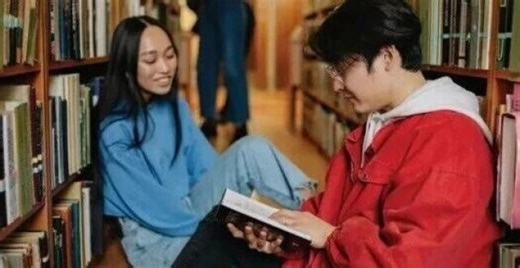 UCAS官方数据！3.6万内地娃扎堆申英本，录取2万？英国留学红利来了…_腾讯新闻