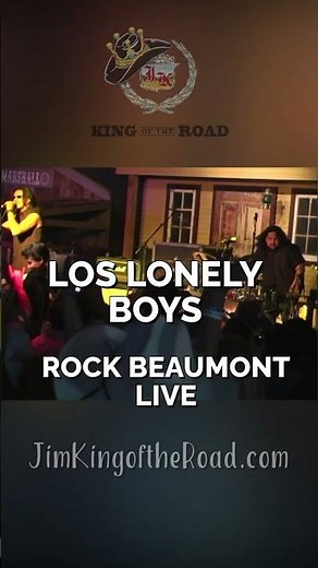 🎸 Grammy-winning Los Lonely Boys light up the stage in Beaumont, Texas! 🔥 #LosLonelyBoys #Shorts