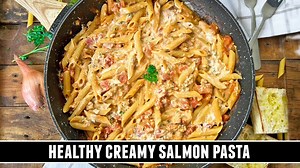 Healthy creamy salmon pasta | Easy one-pan recipe