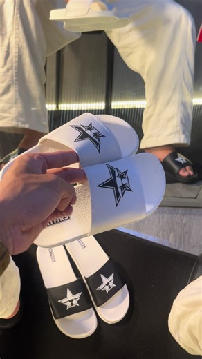 GASKAN CUYY🤙🏻🤩 #trending #lewatbranda #sendalslop #sendal #fypシ