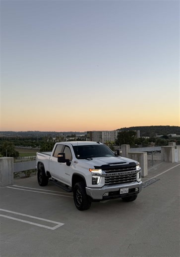 GET RICH OR DIE TRYING 🏆 #bmw #mexico #mexican #corridoschingones #fyp #cars #trucks #detailing #viral #camioneta