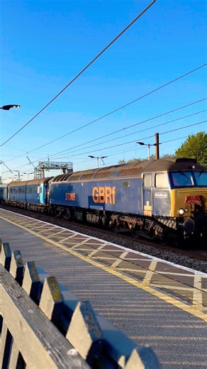 NO ANNOUNCEMENT! GBRf 57305 "Northern Princess" Blasts Horn at Newark 🎺🚆 #train #railtour #2026