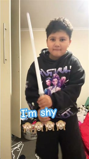 Kpop demon hunter bot with the girls be like