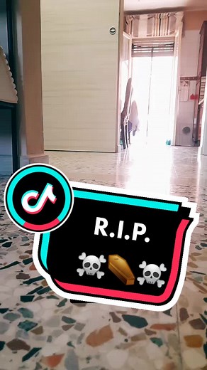 When Kitchen Assistants Give Hints