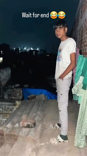 all_in_one_01 on Instagram: "Wait for end 😂 Ai is very dangerous . . Follow @ai_emotions_05 #funnyreels #instadaily #treanding #viralreels #Aifunny"