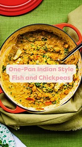 A nourishing one-pan meal that’s big on flavour and easy on the clean-up! This Indian-style fish and chickpea curry is packed with protein, fibre, and anti-inflammatory spices, making it a perfect midweek dinner. 👌 Ready in just 20 minutes, it’s proof that healthy eating doesn’t have to be complicated. 🍛✨ Find this recipe on The Doctor’s Kitchen App and save it to your favourites! Plus, discover hundreds more easy, nourishing meals to keep you inspired in the kitchen 🧑‍🍳 Ingredients 👇 1 tab