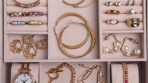 Here Are The Top Jewellery Trends That Are Predicted To Rule 2024 | Herzindagi