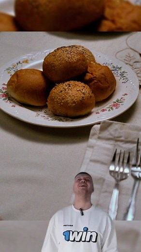 Питер Паркер ужинает с Зелёным Гоблином 🔥 #фильм #супергеройскоекино