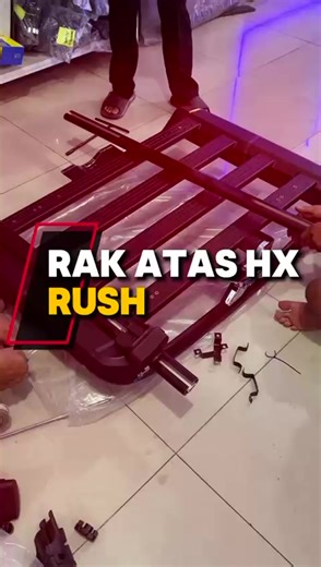 🚙 RAK ATAS HX UNTUK TOYOTA RUSH 🚙 Tampil makin gagah & makin fungsional! Rak atas HX khusus Rush siap nemenin perjalanan jauh, touring, atau bawa barang ekstra tanpa ribet. ✅ Desain sporty & kokoh ✅ Material tebal & kuat beban berat ✅ Finishing rapi, anti karat ✅ Plug & play – presisi dudukan Rush ✅ Cocok buat box, tenda, atau barang travel Liburan, mudik, atau adventure jadi lebih praktis! Tampilan makin berisi, fungsi makin maksimal 💪 📍 Pasang rapi & presisi di Gallery Audio Medan Yuk upgr