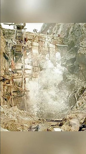 The Ents' Wrath: Isengard's Downfall in The Lord of the Rings: The Two Towers 🌳💥