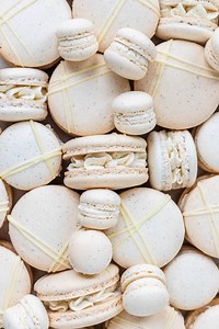 Vanilla Macarons