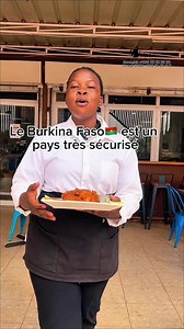 Poulet spécial Upright: Une délicieuse addiction à Ouaga