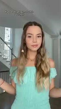 HOW TO GET GUM OUT OF YOUR HAIR!! - #Shorts