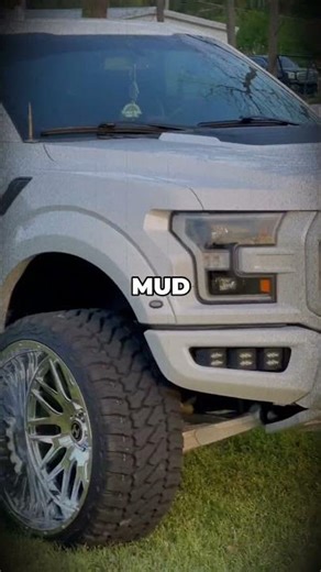 That Box Chevy beat hittin’ hard 🚘