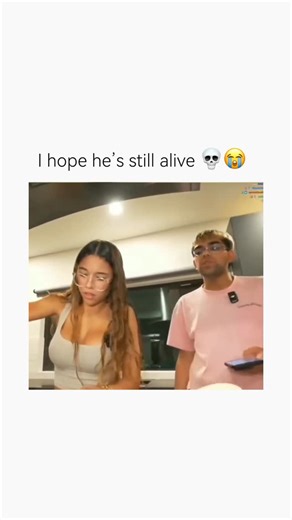 Memes and funny clips on Instagram: "A “reality check” isn’t always about proving someone wrong—it’s actually about grounding emotions in facts. Psychologists say that when you calmly give someone a reality check, you’re helping their brain shift from emotion mode (amygdala) to logic mode (prefrontal cortex). But here’s the twist—if it’s your girlfriend, tone matters more than truth 😭. The same words that sound “honest” in your head might sound “heartless” in hers. So the real skill? Delivering