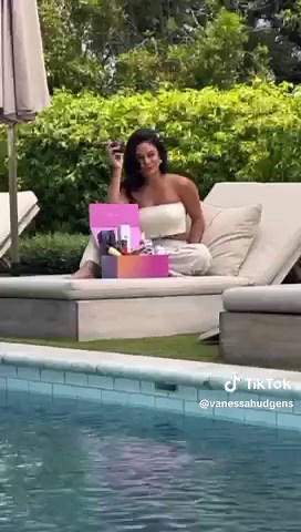 Its me- Your August IconBox Curator. And it is a VIBE. Follow @IPSY for more! #IconBoxbyVanessaHudgens