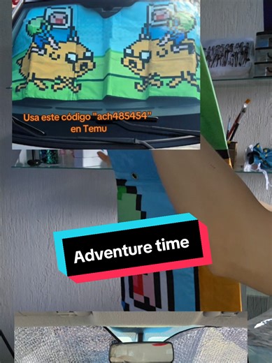 Adventure time me ha enseñado tantas cosas, el corazón héroe de Finn o el espiritu de niño de Jake. Si o si necesitaba este imprescindible para auto, es tan bonito 💙🥹usa este código en TEMU