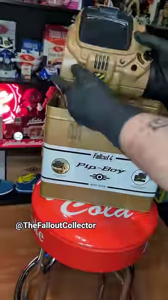 45K views · 4.9K reactions | This is by far my FAVORITE Pip-Boy made....