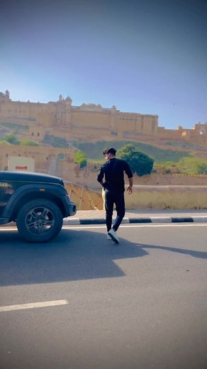 Rohit Meena on Instagram: "Itna  paisa udaya  #explorepage #explore #exploremore #explorer #explorer #extensions #instagram #instagood #india #instalike #reelsinstagram #instadaily #reelsinstagram #reels #reelsvideo #reelitfeelit #reelkarofeelkaro #reelsvideo #travel #trending #trendingreels #trendingsongs #trend #viral #viralvideos #viralreels"