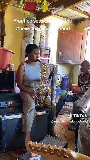 Explore the Art of Langarm Dance with New Strings Band