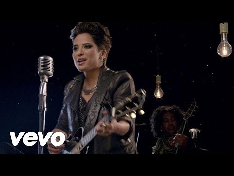 Vicci Martinez - Come Along ft. Cee-Lo Green