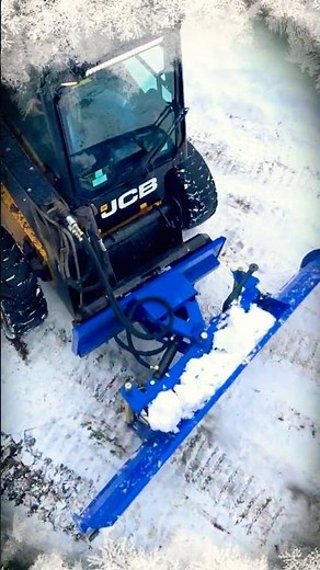Plowing snow with Range Road RRF740 Quick Attach Snow Plow & JCB Skid Steer #rangeroad #snowplowing