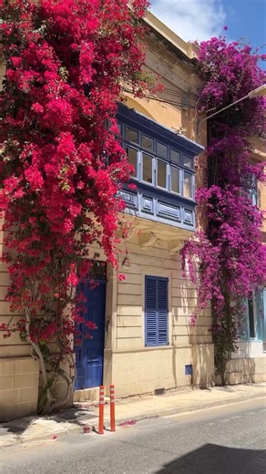 3.1K views · 65 reactions | Immersi in un mare di blu circondati da una storia millenaria: questa è Malta! : kama_travelblog / instagram | Visit Malta | Facebook