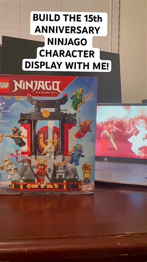 Construye el Display de Personajes del 15 Aniversario de Lego Ninjago