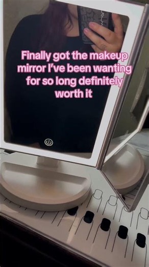 Makeup mirror with lights 🪞 💡 #makeupmirror #mirrorwithlights