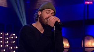 254K views · 7.8K reactions | Souvenir de mon passage à Bonsoir Bonsoir où j’ai interprété "Keeping Me Alive" avec la magnifique Kim Richardson! | Jonathan Roy | Facebook