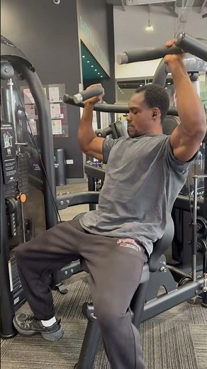 Trying to get overdeveloped front delts.