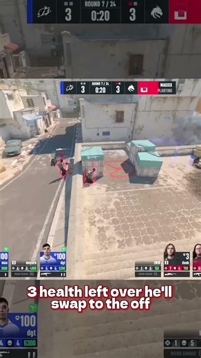 2v5… AND THEY STILL WIN THIS?! 😳