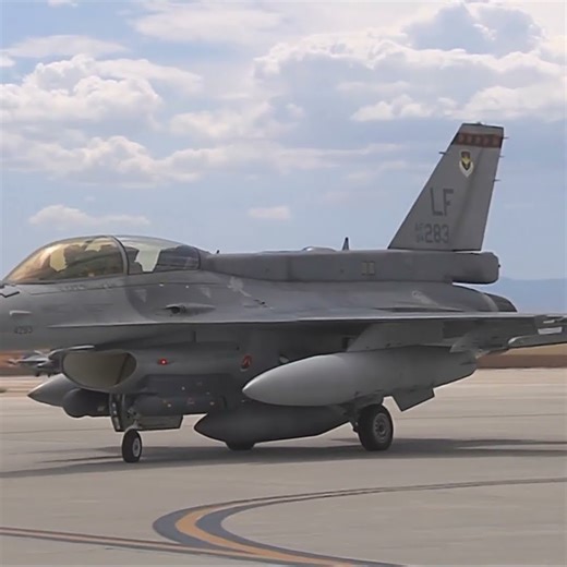 F-16 Fighter Jets Taking Off In Formation #military #jets #aviation