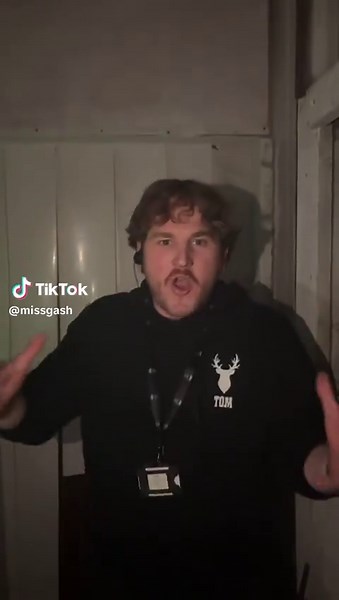 Explore the Swamp: Hallowscream Scare Experience