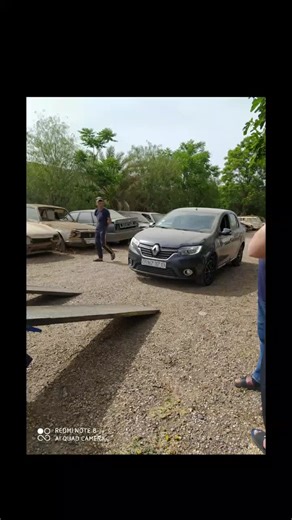 Renault Car Transport Clips and Inspection