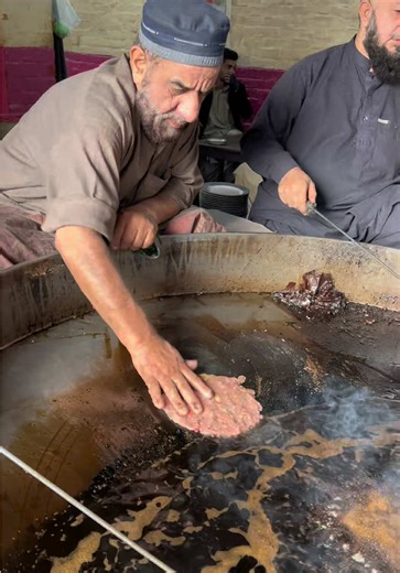 Delicious Ground Meat Kebabs Recipe for Street Food Lovers