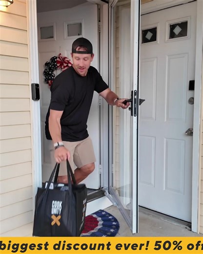 695K views · 268 reactions | Time is ticking! Return to CookUnity and get 50% off for 4 weeks on our gourmet, chef-prepared meals. This limited-time offer is your chance to savor your favorites again—don’t let it slip away! | CookUnity | Facebook