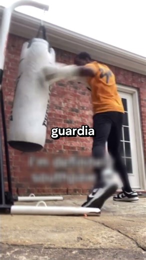 He’s Been Using The Wrong Arm?!😮🥊#sports #boxing #training