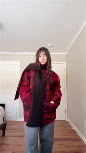 The Rupert Coat by Bella Loves Patterns 😍 This project really pushed me past my hand sewing limits. Never again…kidding😔 10/10 would recommend. #sewingtiktok #handsewing #sucks #imamazing